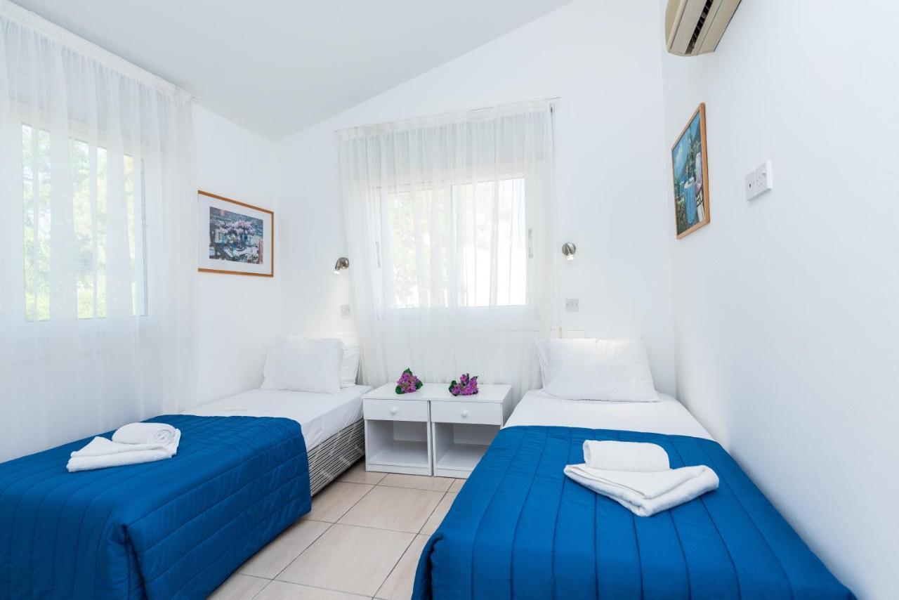 Fig Tree Z Holiday Resort Paralimni Exterior photo