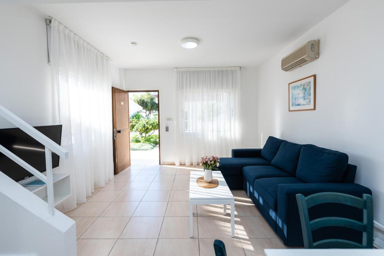 Fig Tree Z Holiday Resort Paralimni Exterior photo